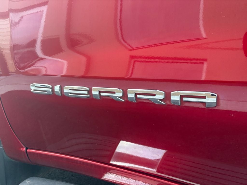 2022 GMC Sierra SLT