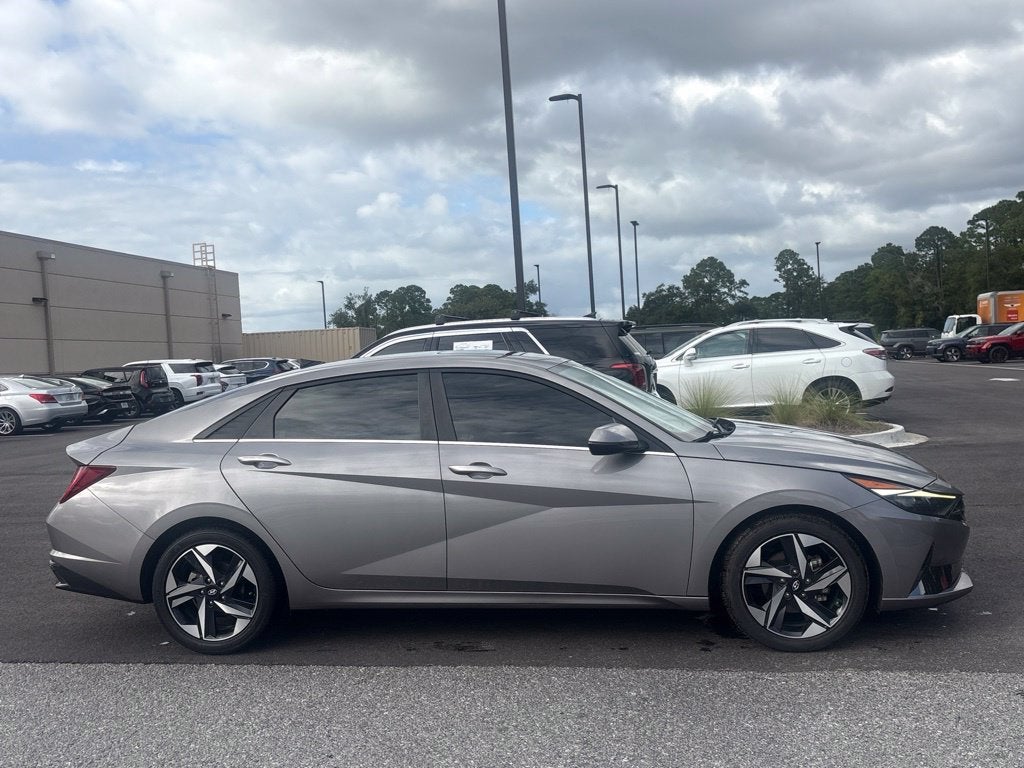 2023 Hyundai Elantra Limited