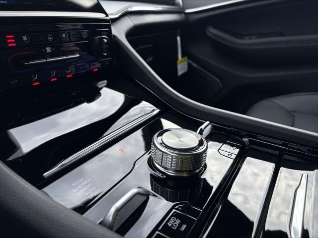 2025 Jeep Grand Cherokee L Overland 4x4