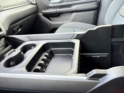 2022 RAM 1500 Big Horn Crew Cab 4x2 5'7' Box