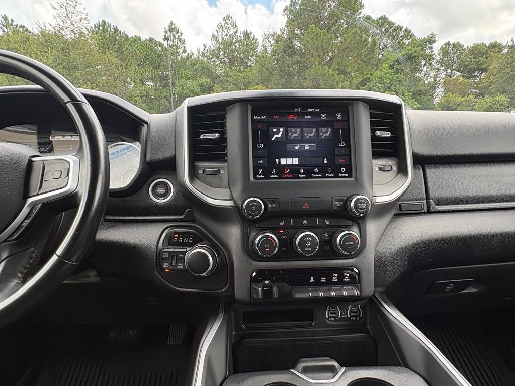 2021 RAM Ram 1500 Big Horn Quad Cab 4x4 6'4' Box