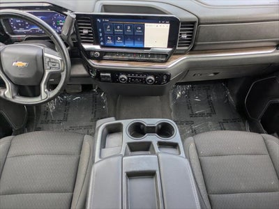 2023 Chevrolet Silverado 1500 4WD Crew Cab Standard Bed LT