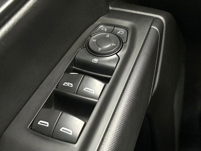 2020 Chevrolet Silverado 1500 4WD Crew Cab Short Bed Custom