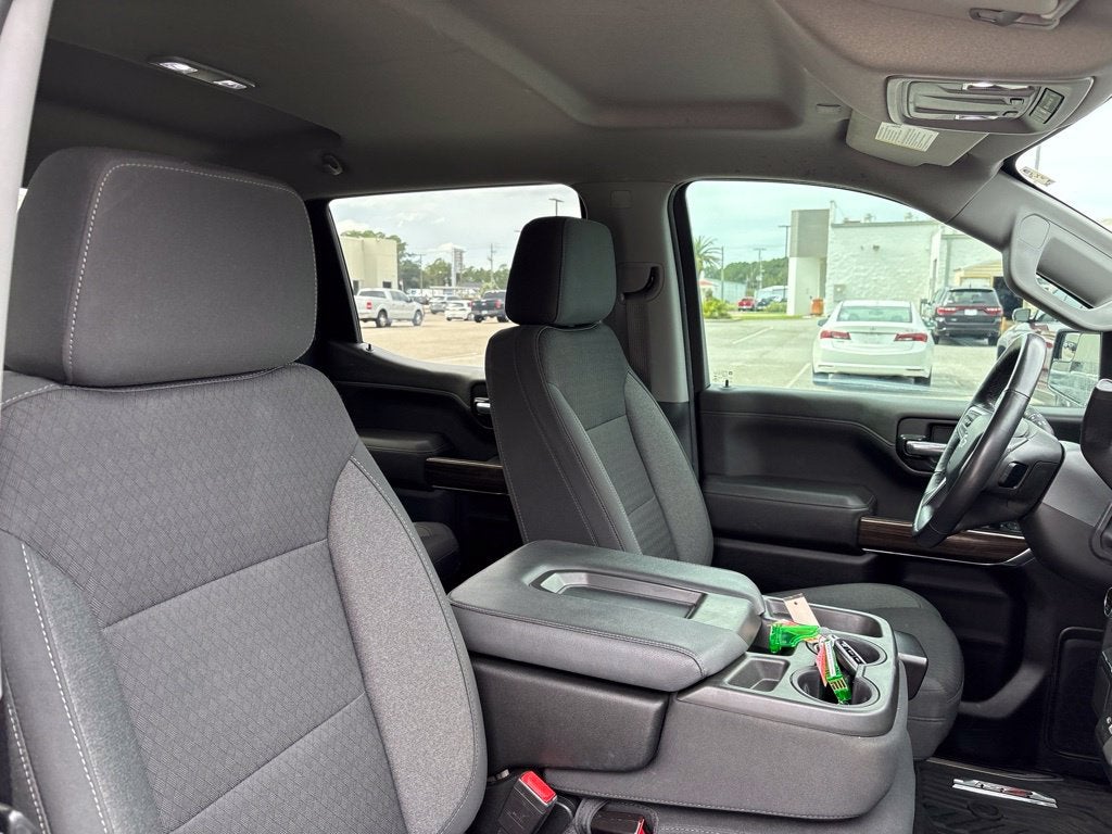 2022 Chevrolet Silverado 1500 LTD 4WD Crew Cab Short Bed RST