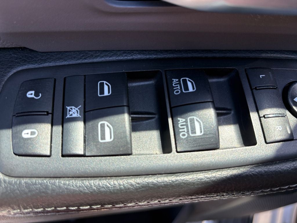 2021 RAM 3500 Big Horn Crew Cab 4x4 8' Box