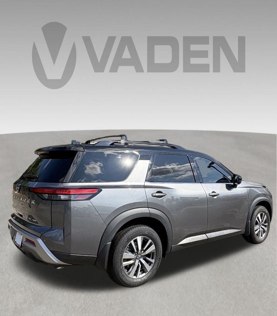 2024 Nissan Pathfinder SL 4WD