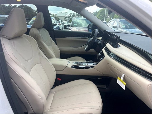 2025 INFINITI QX60 Pure FWD