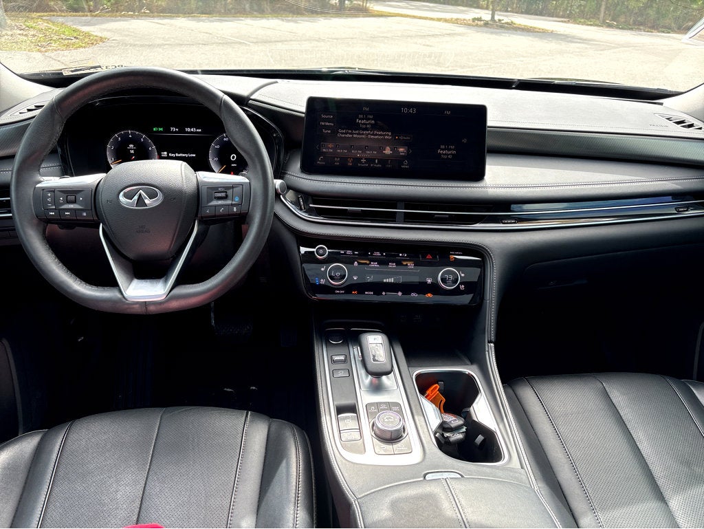 2023 INFINITI QX60 LUXE AWD
