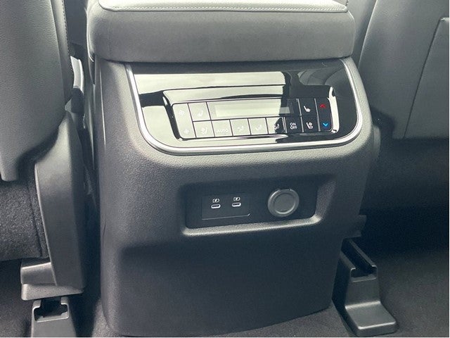 2025 INFINITI QX80 Sensory 4WD