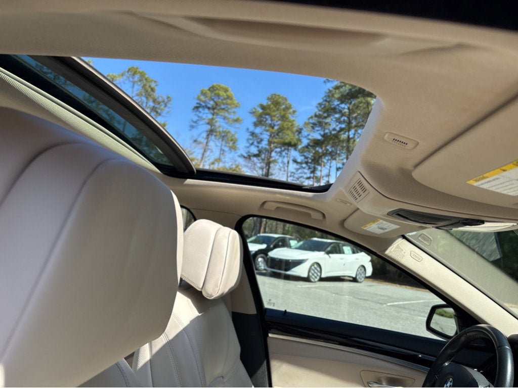 2014 BMW 5 Series 528i