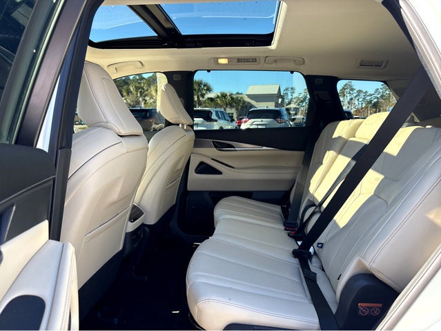 2024 INFINITI QX60 LUXE