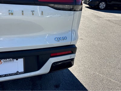 2024 INFINITI QX60 LUXE