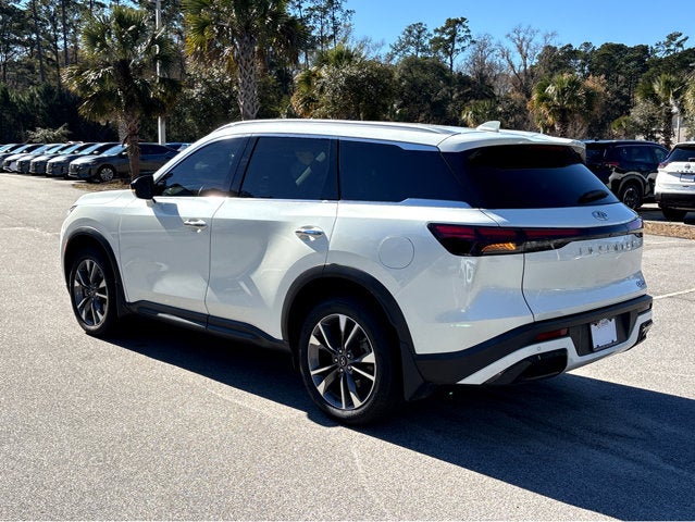 2024 INFINITI QX60 LUXE