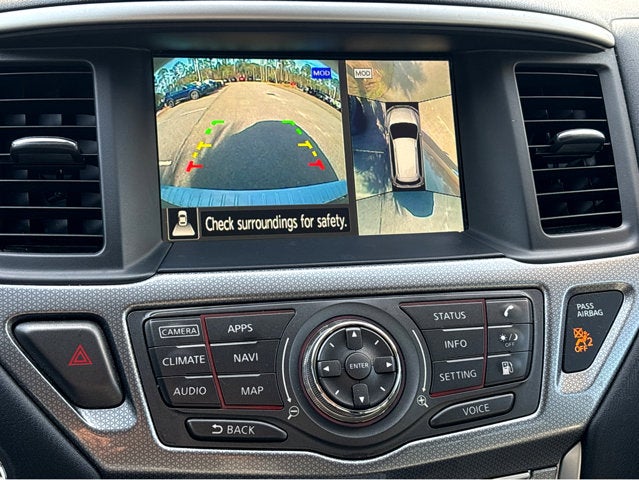 2020 Nissan Pathfinder SL