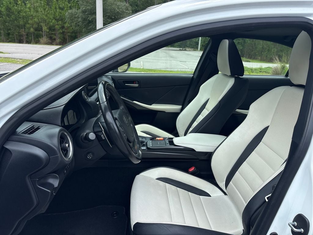 2022 Lexus IS 350 F SPORT