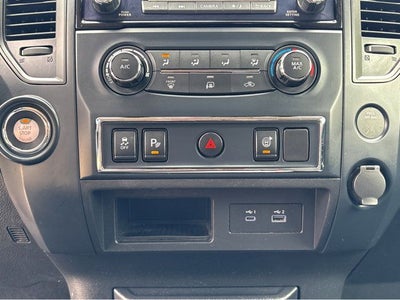 2023 Nissan Titan SV