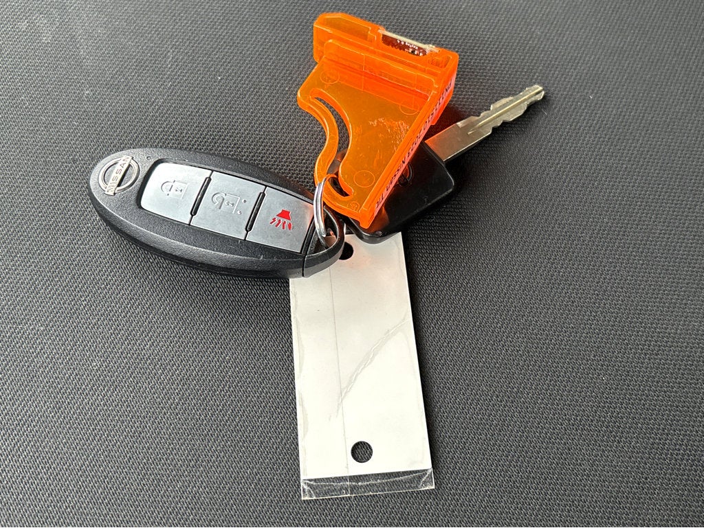 2023 Nissan Titan SV