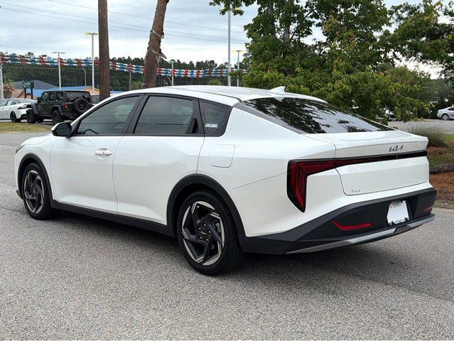 2025 Kia K4 EX