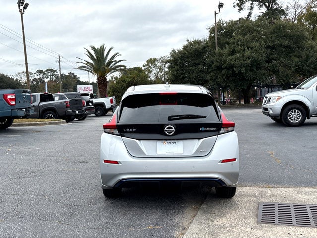 2021 Nissan LEAF SV