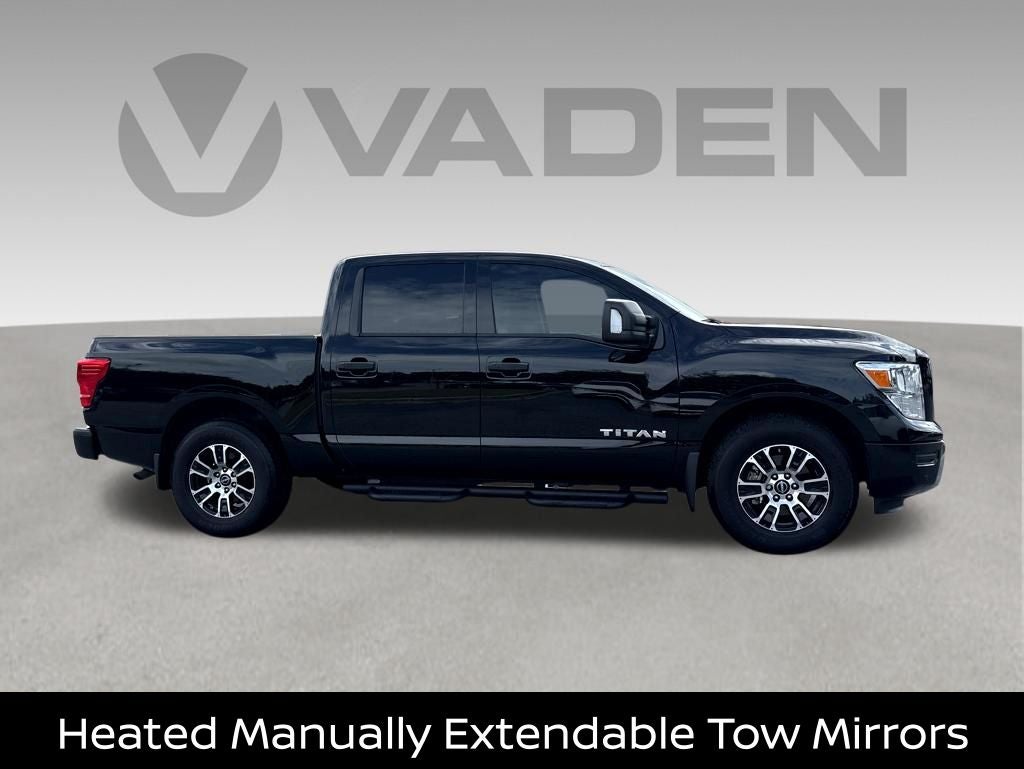 2024 Nissan Titan SV