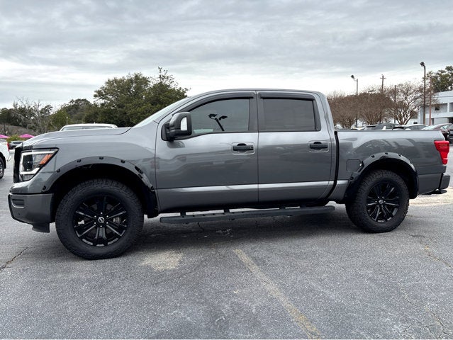 2024 Nissan Titan SV
