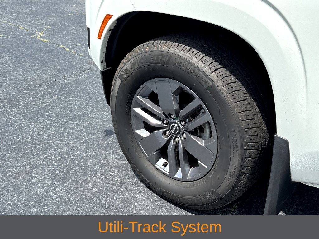 2025 Nissan Frontier SV