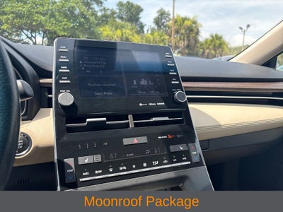2020 Toyota Avalon XLE