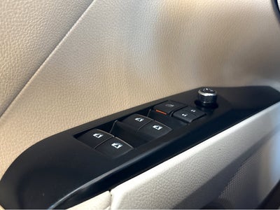 2019 Toyota Camry XLE