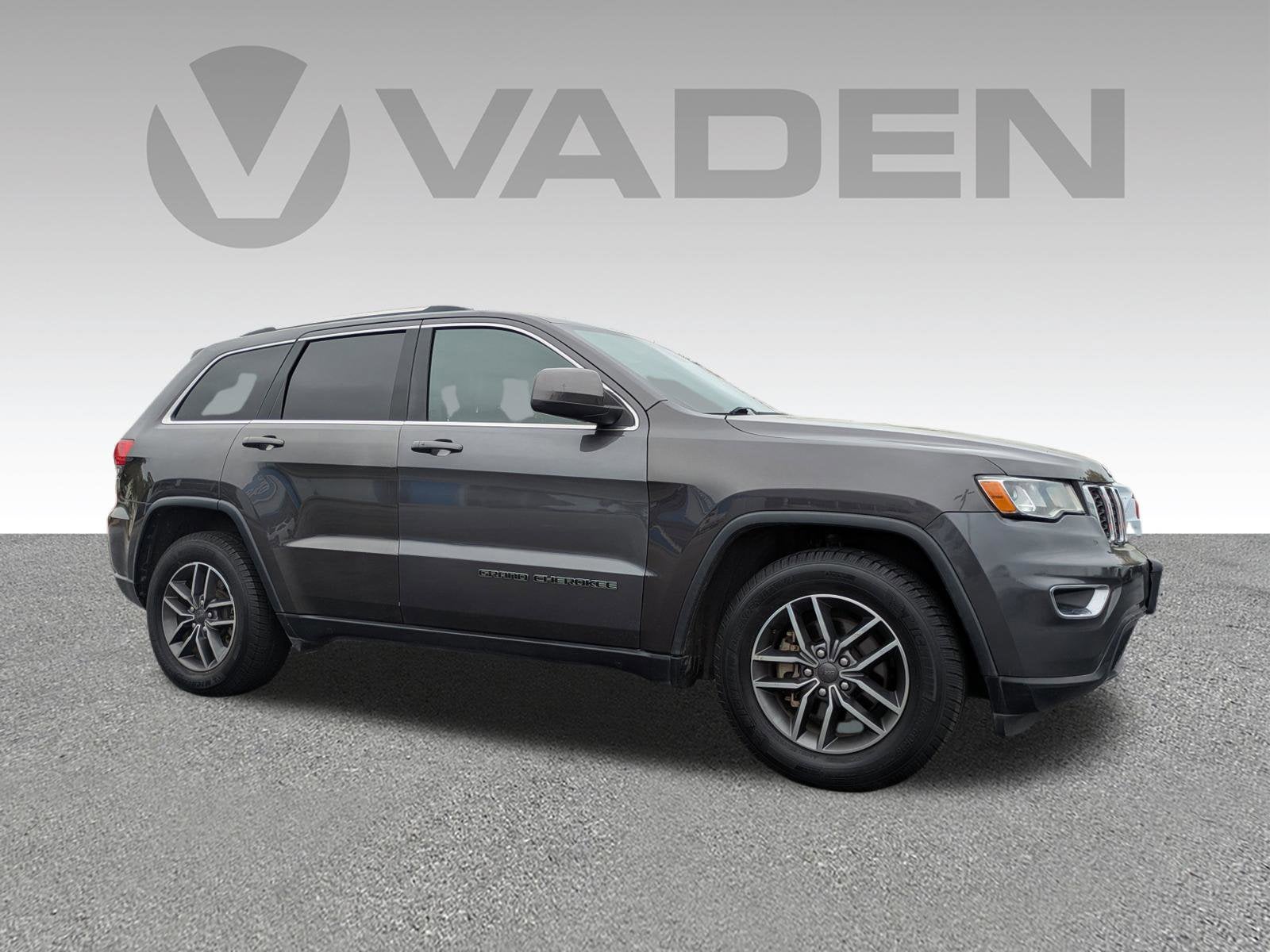 Used 2019 Jeep Grand Cherokee Laredo E with VIN 1C4RJEAG5KC646861 for sale in Hinesville, GA