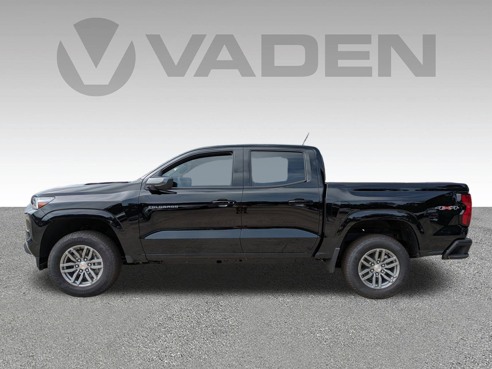 2024 Chevrolet Colorado 4WD LT