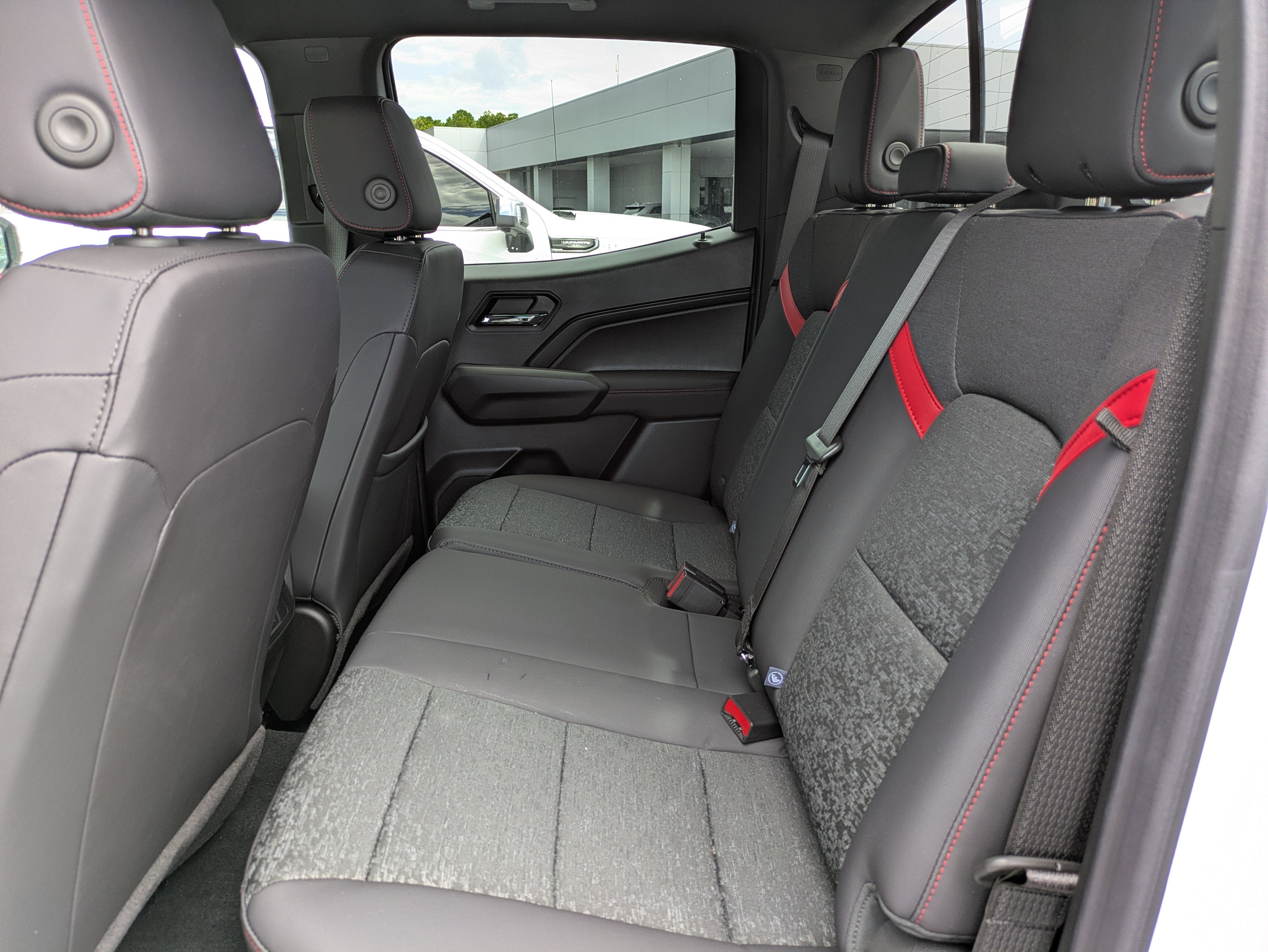 2024 Chevrolet Colorado 4WD Z71