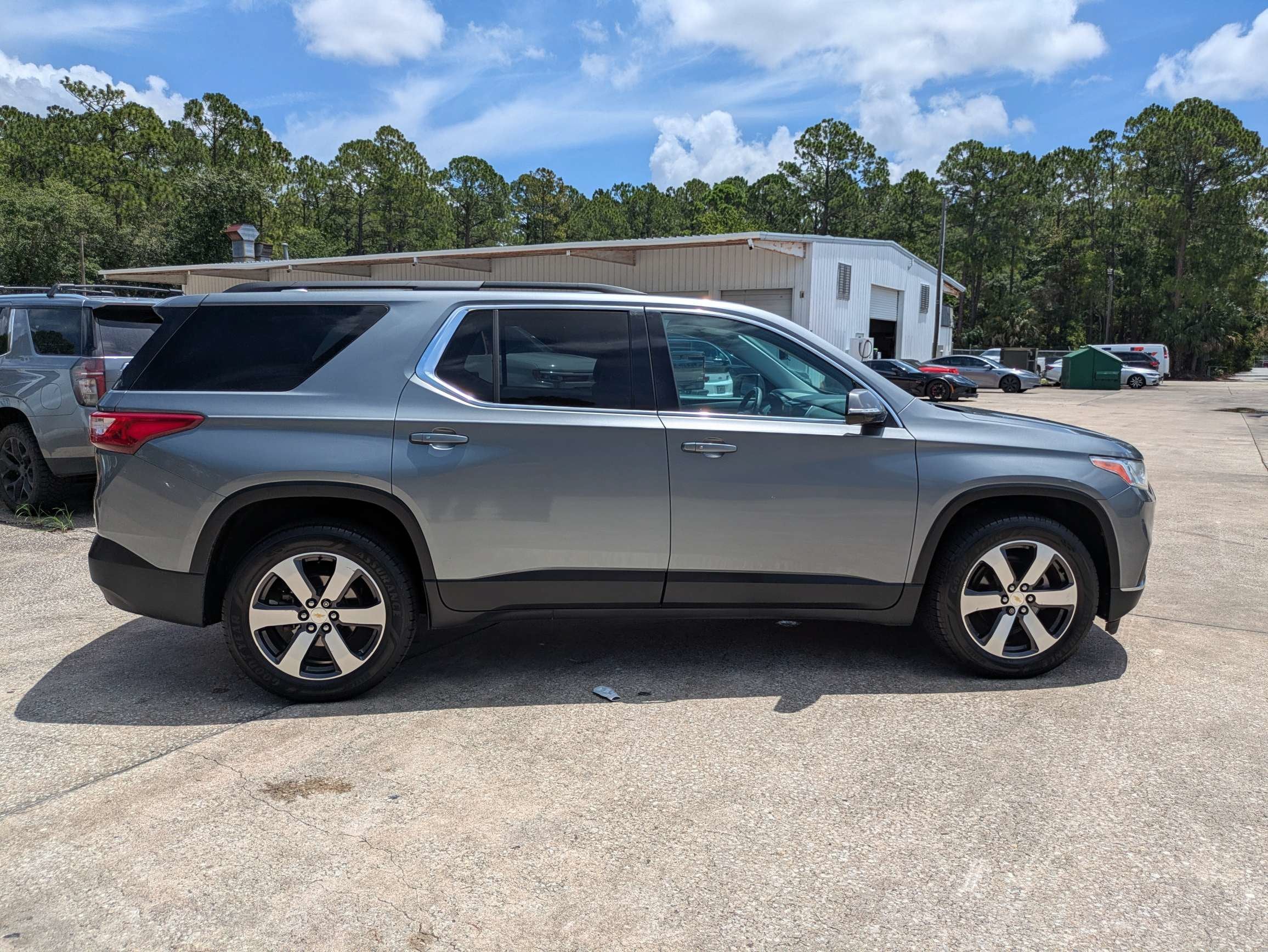 2019 Chevrolet Traverse LT Leather