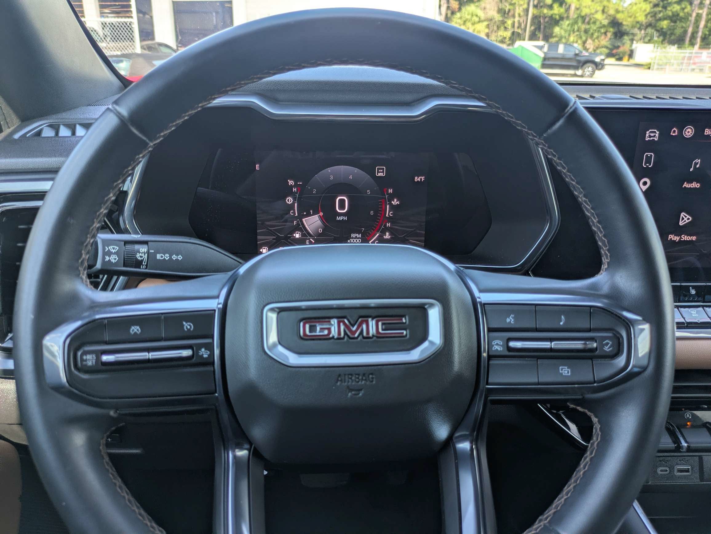 2023 GMC Canyon 4WD AT4