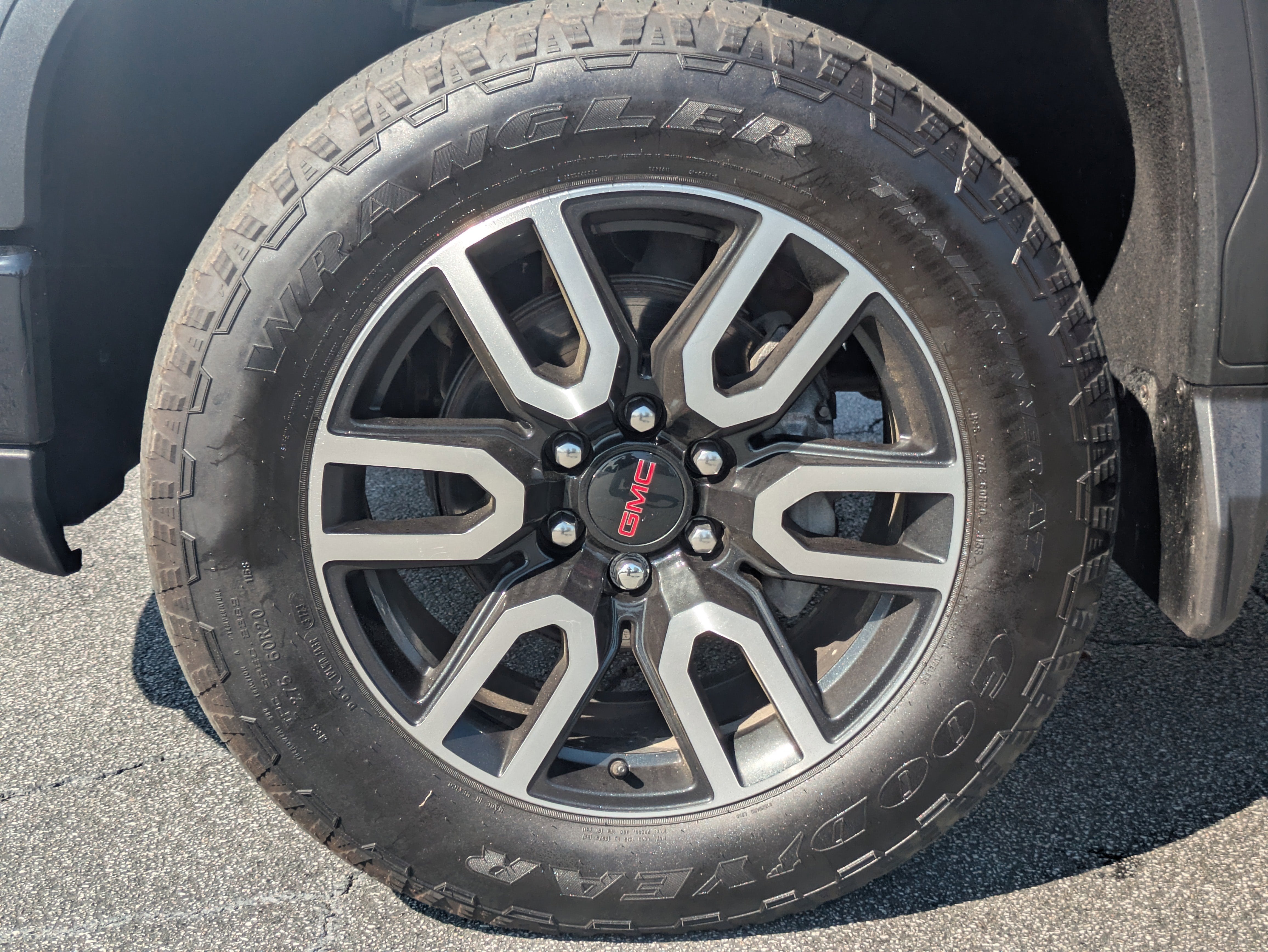 2024 GMC Sierra 1500 AT4