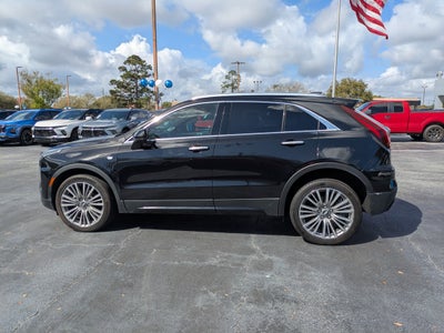 2024 Cadillac XT4 FWD Premium Luxury