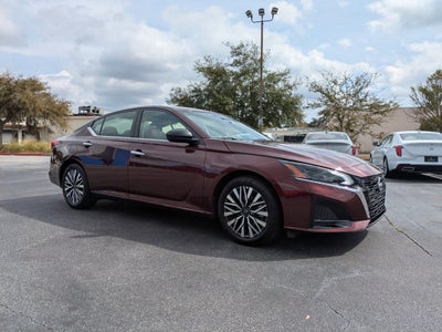 2025 Nissan Altima SV