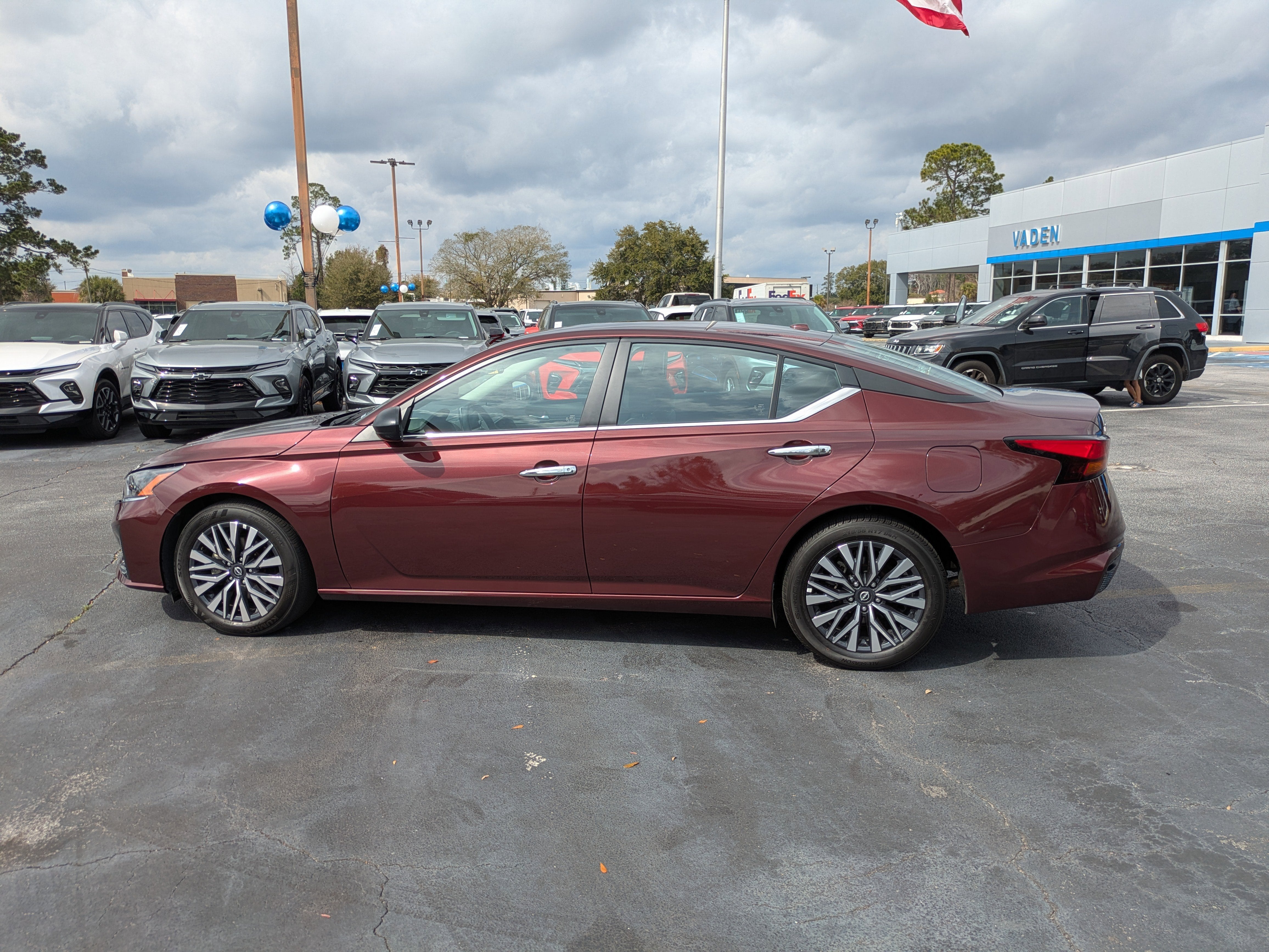 2025 Nissan Altima SV