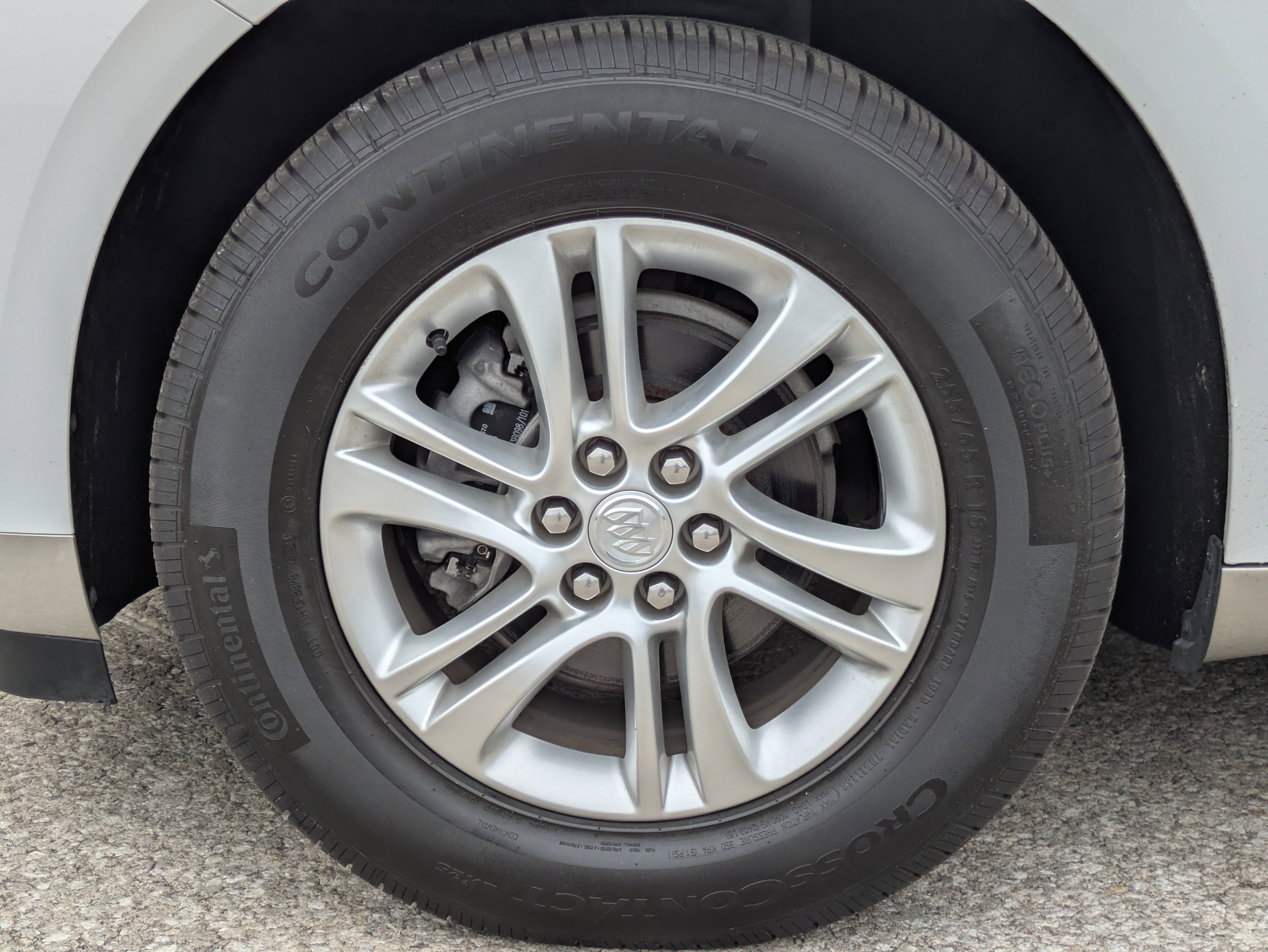 2021 Buick Enclave Essence