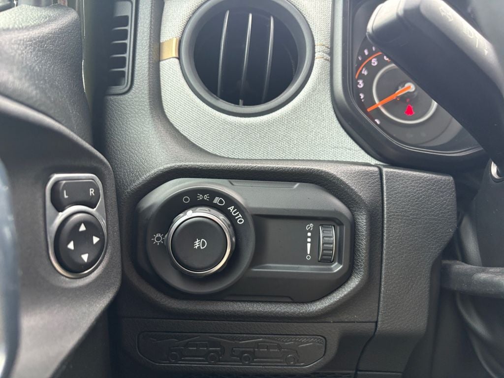 2024 Jeep Wrangler 4-Door Willys 4x4