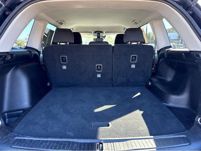 2023 Jeep Grand Cherokee Laredo 4x4