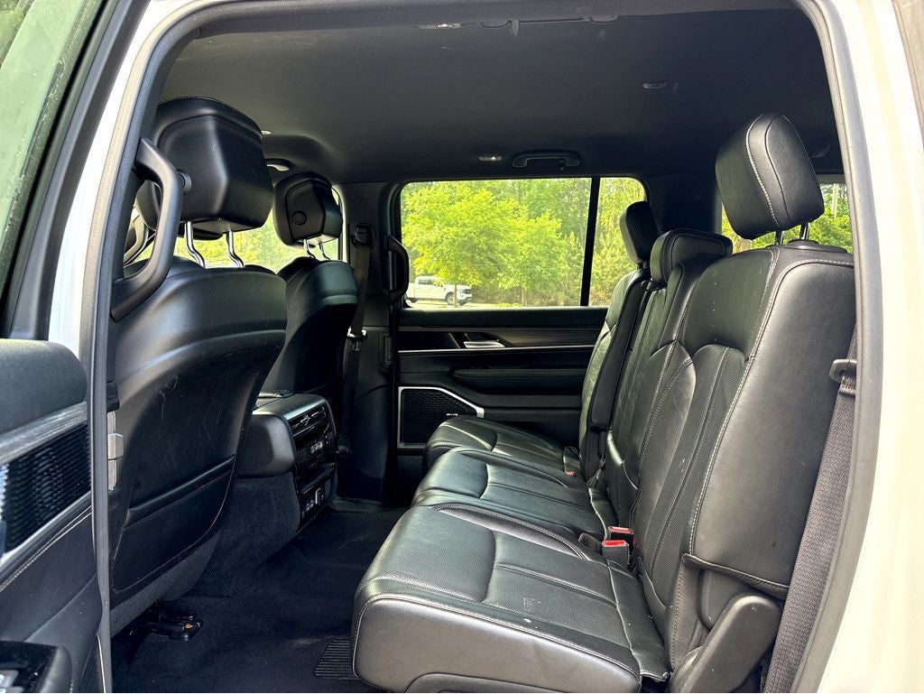 2023 Jeep Wagoneer L Series II 4x4