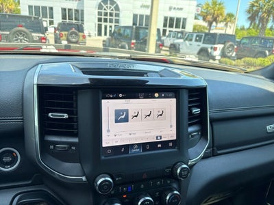 2022 RAM 1500 Laramie Crew Cab 4x4 5'7' Box