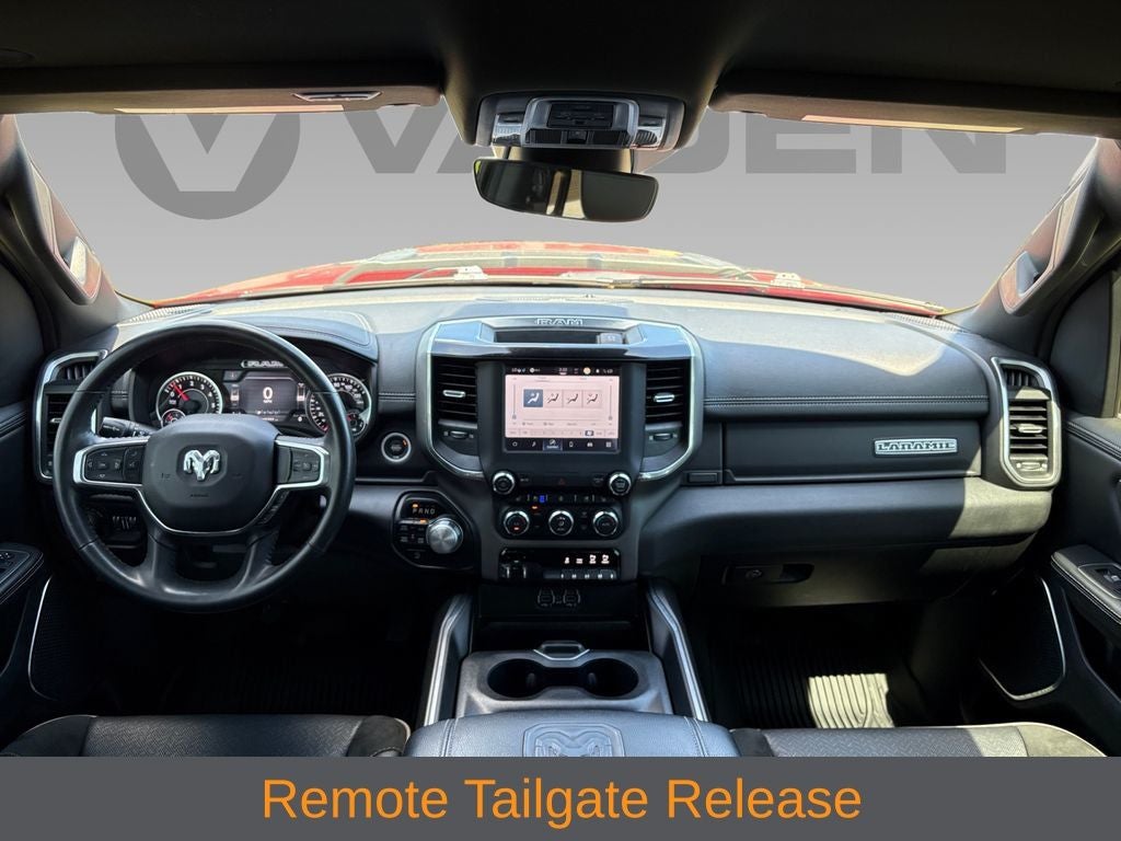 2022 RAM 1500 Laramie Crew Cab 4x4 5'7' Box