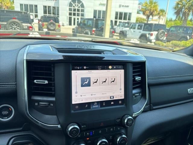 2022 RAM 1500 Laramie Crew Cab 4x4 5'7' Box