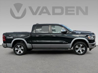 2019 RAM 1500 Laramie Crew Cab 4x4 5'7' Box