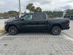 2019 RAM 1500 Laramie Crew Cab 4x4 5'7' Box