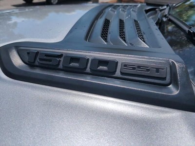 2025 RAM 1500 Rebel Crew Cab 4x4 5'7' Box