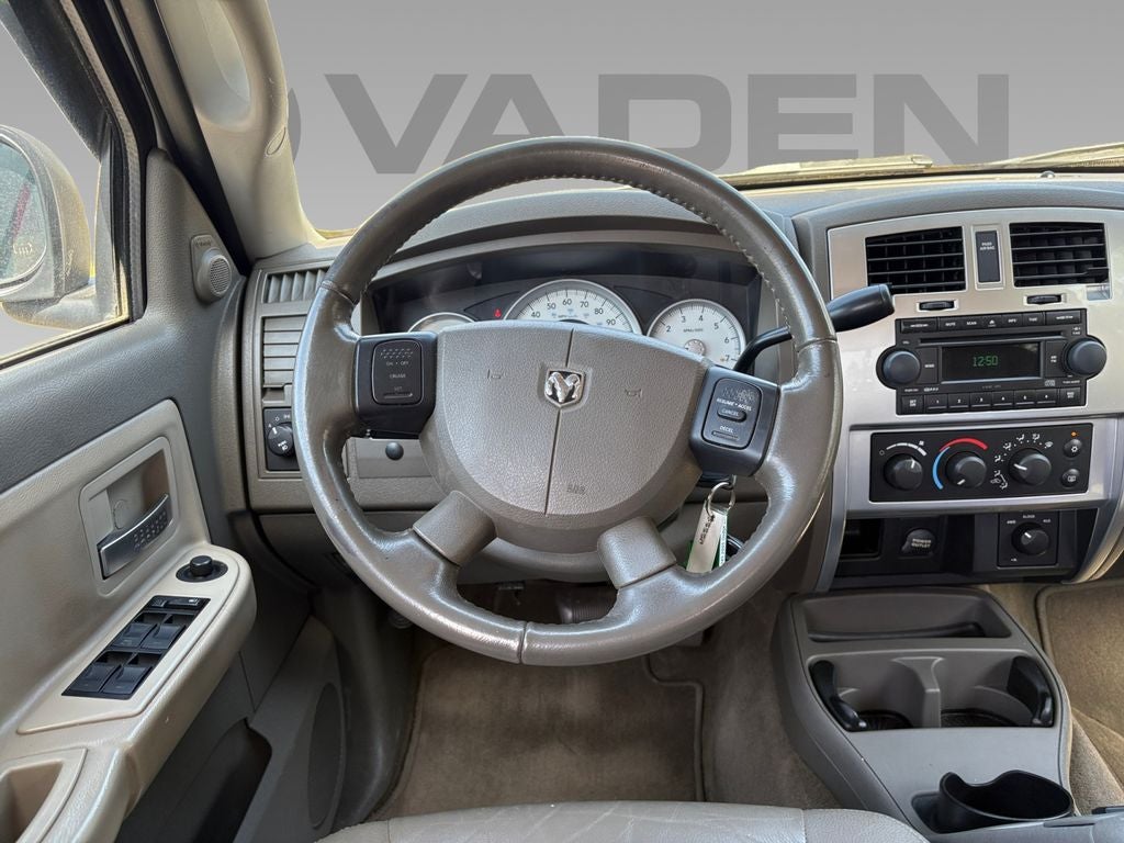 2005 Dodge Dakota Laramie