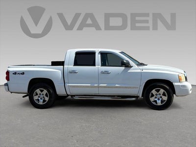 2005 Dodge Dakota Laramie