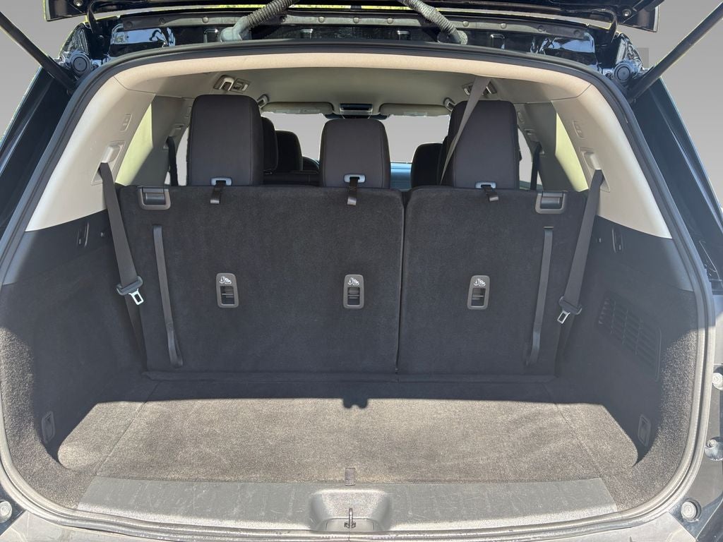 2023 Nissan Pathfinder SV FWD